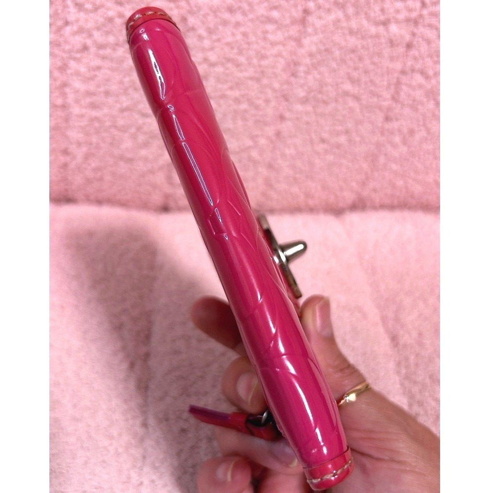 Coach Y2K Pink Patent Leather Signature C Embossed Silver Turnlock Medium Wallet - Picture 9 of 14